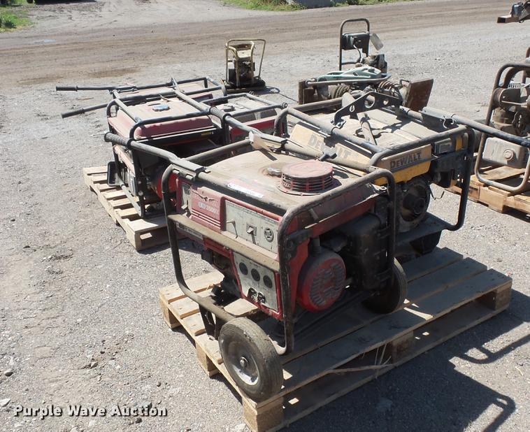 image for item DV9300 (5) generators