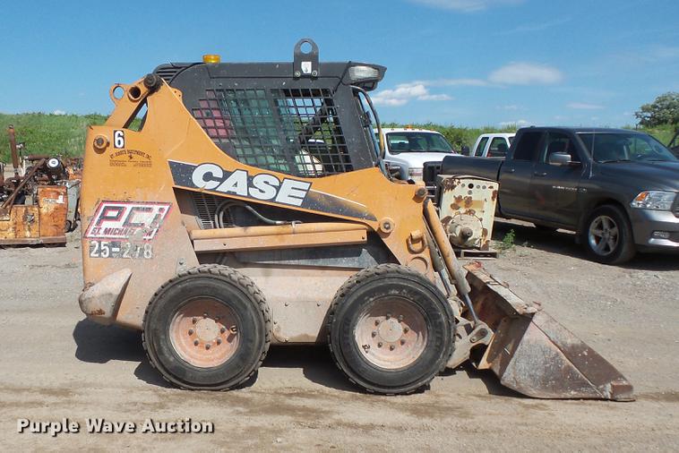 image for item DV9303 2009 Case 445 skid steer