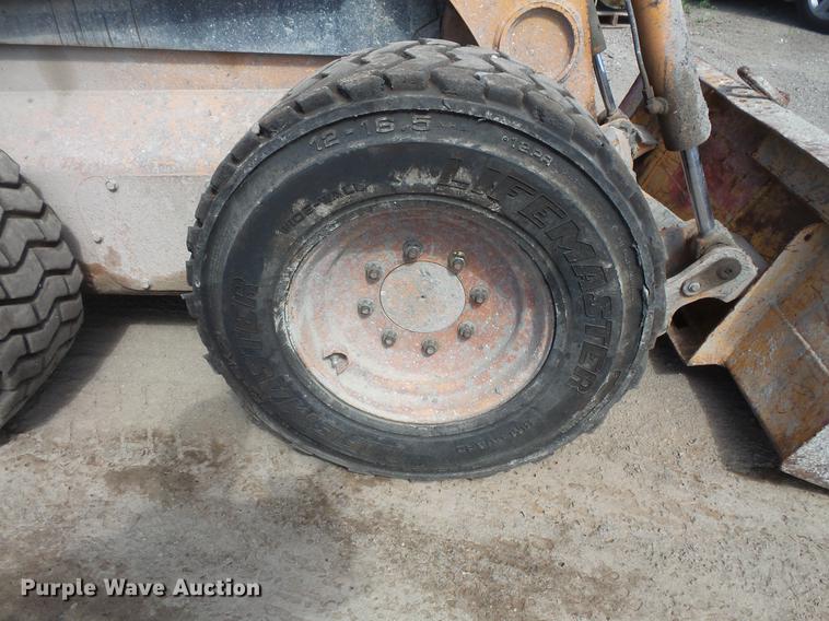 image for item DV9303 2009 Case 445 skid steer