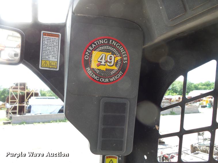 image for item DV9304 2008 Caterpillar 246C skid steer