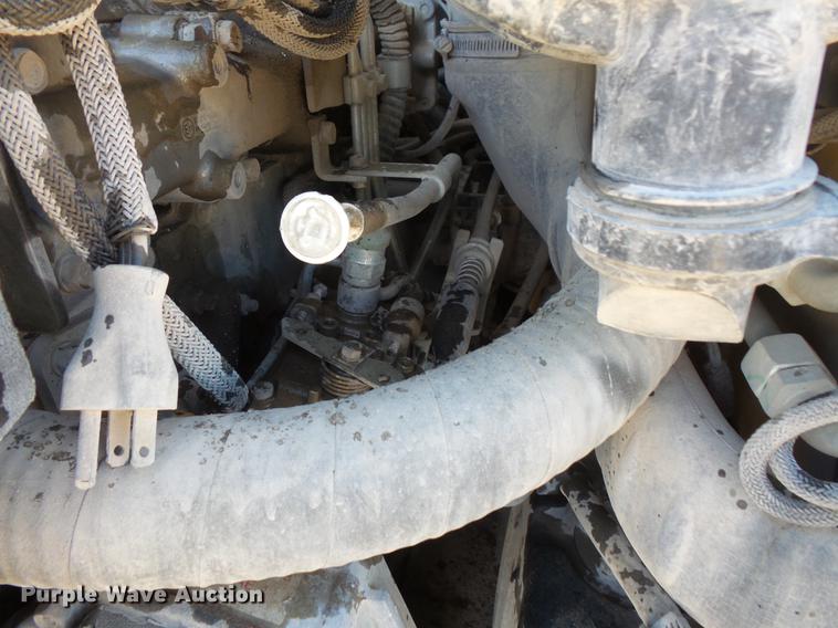 image for item DV9304 2008 Caterpillar 246C skid steer