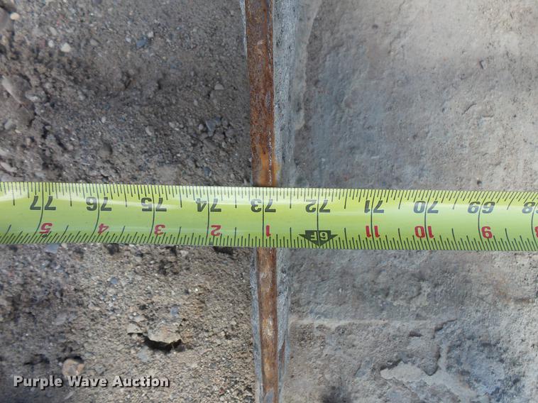 image for item DV9304 2008 Caterpillar 246C skid steer