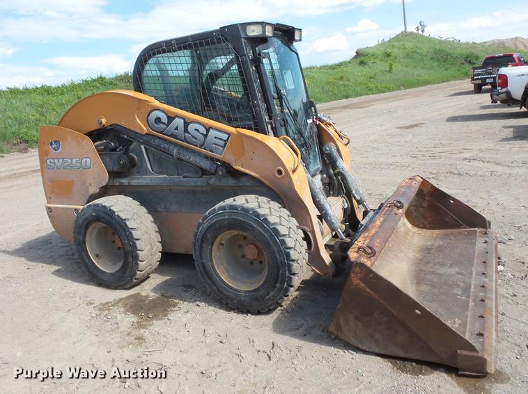 image for item DV9305 2012 Case SV250 skid steer
