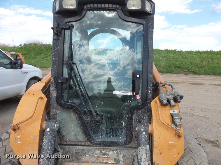 image for item DV9305 2012 Case SV250 skid steer