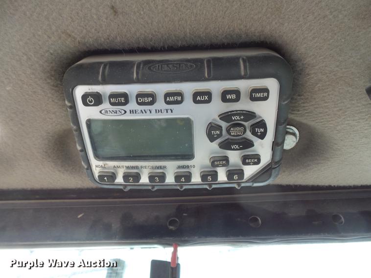 image for item DV9305 2012 Case SV250 skid steer