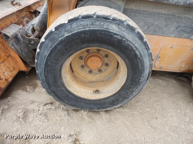 image for item DV9305 2012 Case SV250 skid steer