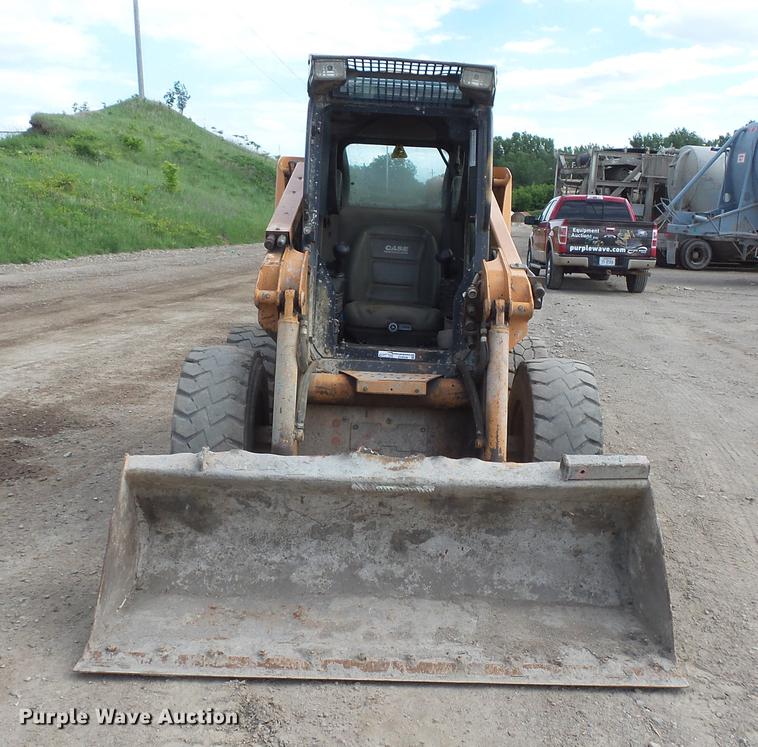 image for item DV9306 2008 Case 430 skid steer
