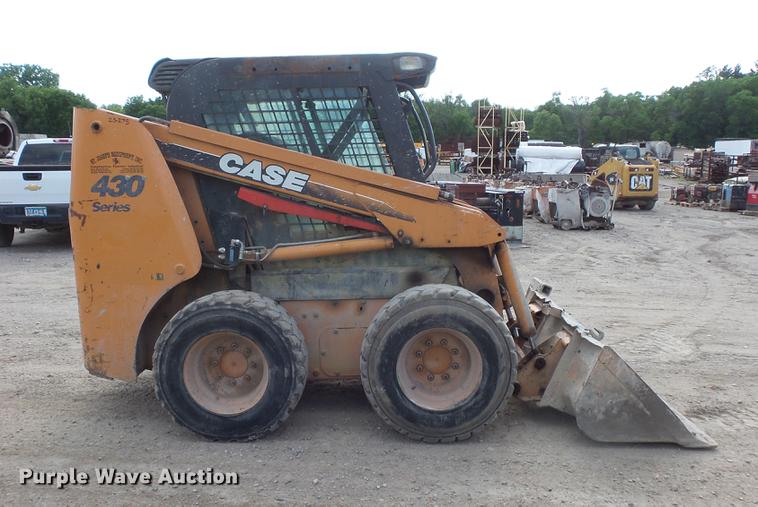 image for item DV9306 2008 Case 430 skid steer