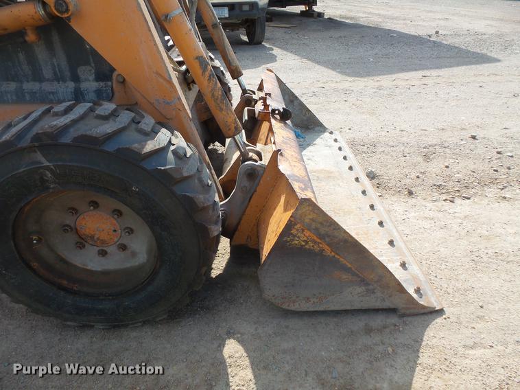 image for item DV9307 2005 Case 445 skid steer