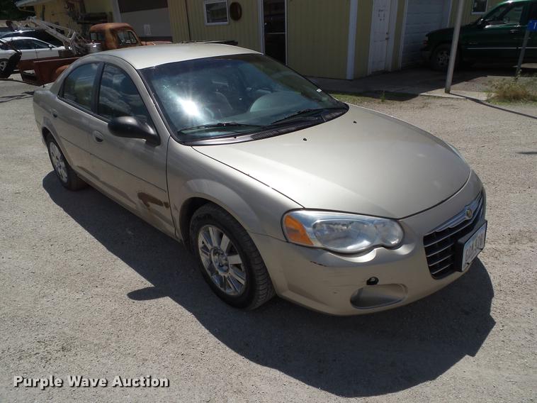 image for item DZ9349 2006 Chrysler Sebring