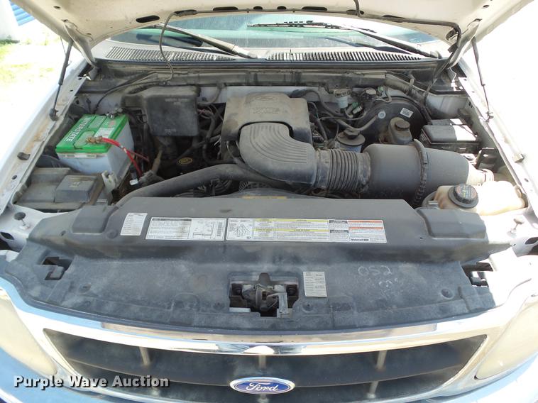 image for item DZ9351 1997 Ford F150 XLT SuperCab pickup truck