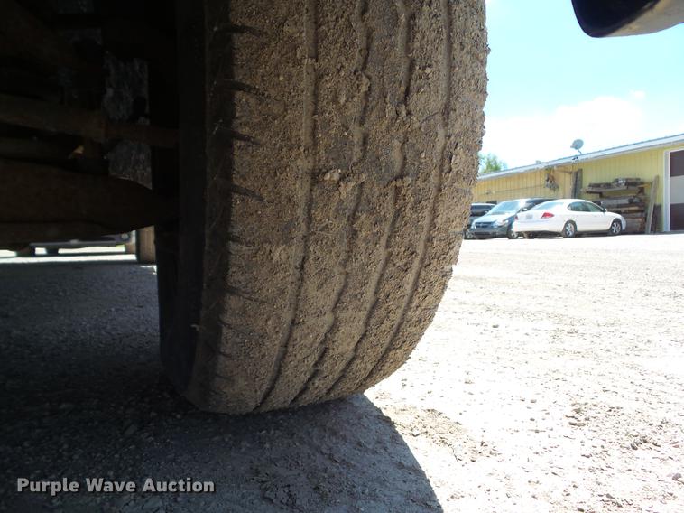 image for item DZ9351 1997 Ford F150 XLT SuperCab pickup truck