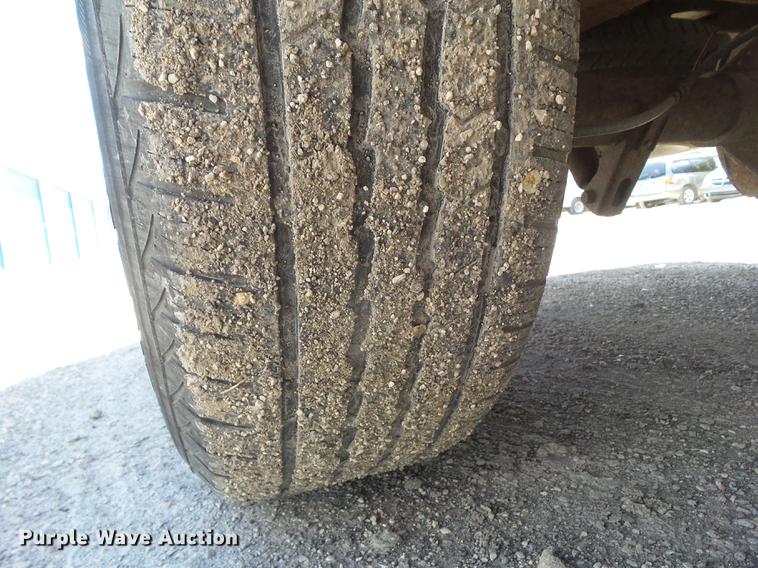 image for item DZ9351 1997 Ford F150 XLT SuperCab pickup truck