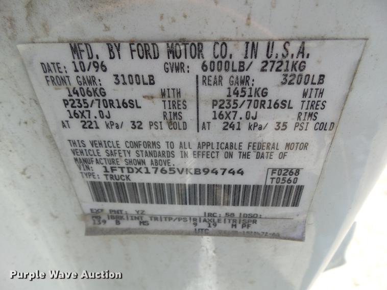 image for item DZ9351 1997 Ford F150 XLT SuperCab pickup truck