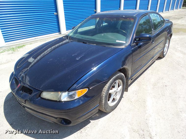 image for item DZ9352 2002 Pontiac Grand Prix GT