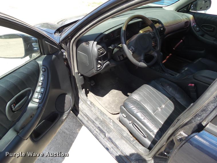 image for item DZ9352 2002 Pontiac Grand Prix GT