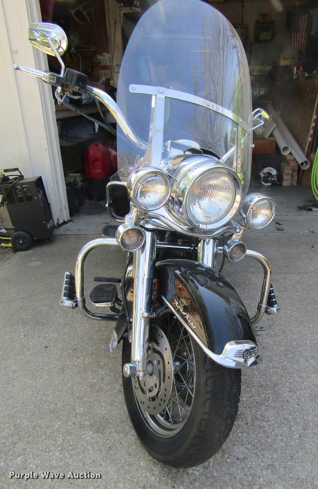 image for item EI9331 2000 Harley Davidson FLRHCI Road King motorcycle