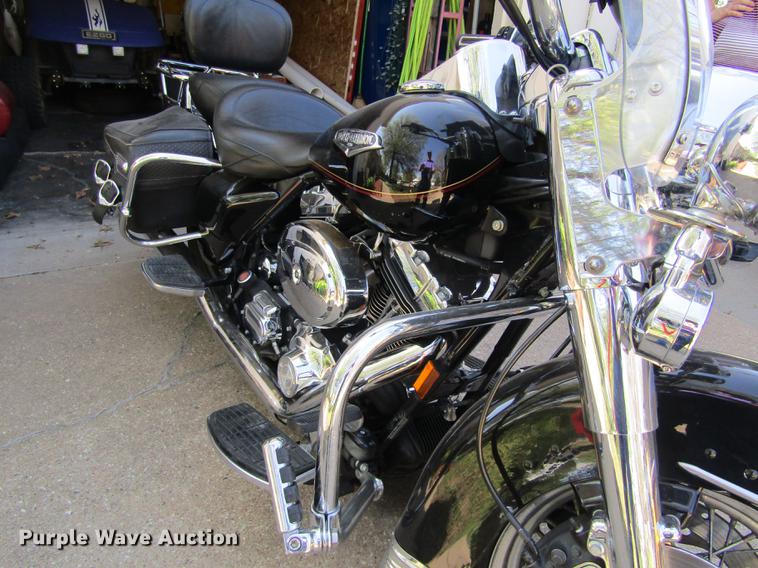 image for item EI9331 2000 Harley Davidson FLRHCI Road King motorcycle