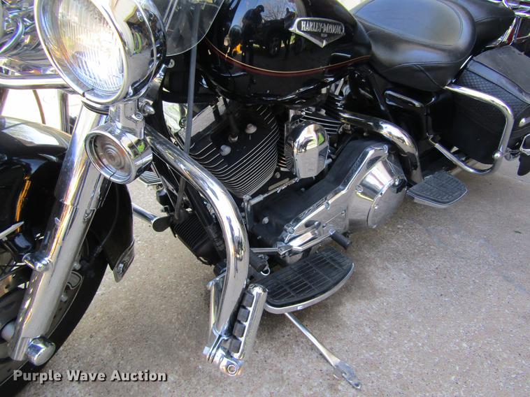 image for item EI9331 2000 Harley Davidson FLRHCI Road King motorcycle