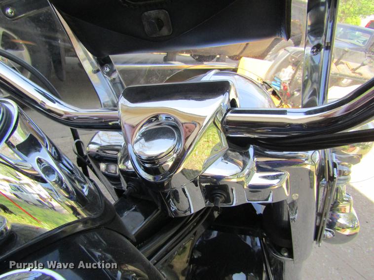 image for item EI9331 2000 Harley Davidson FLRHCI Road King motorcycle