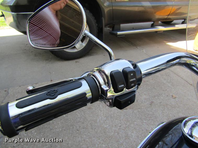 image for item EI9331 2000 Harley Davidson FLRHCI Road King motorcycle