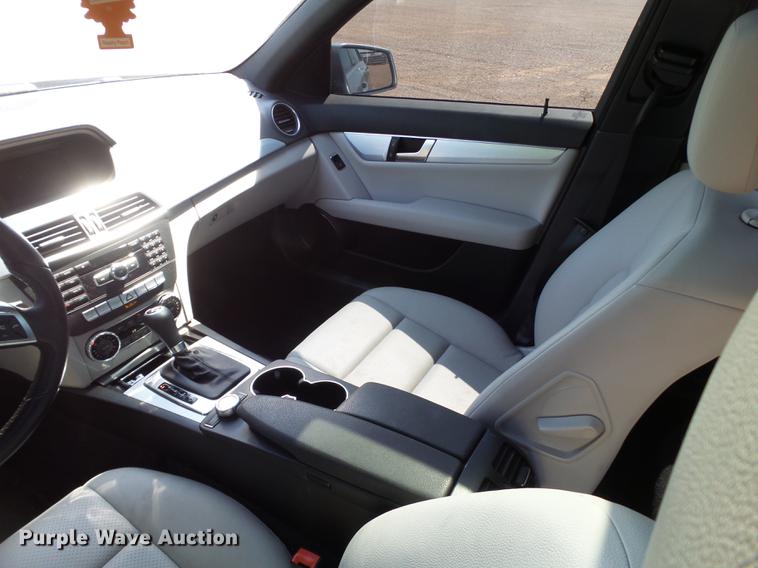 image for item EI9586 2014 Mercedes Benz C250