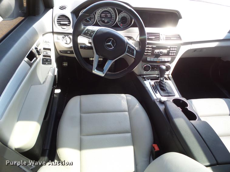 image for item EI9586 2014 Mercedes Benz C250