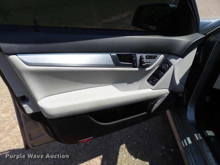 image for item EI9586 2014 Mercedes Benz C250