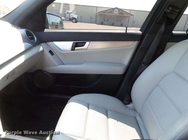 image for item EI9586 2014 Mercedes Benz C250