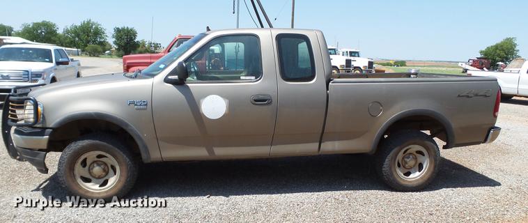 image for item EI9587 2001 Ford F150 SuperCab pickup truck