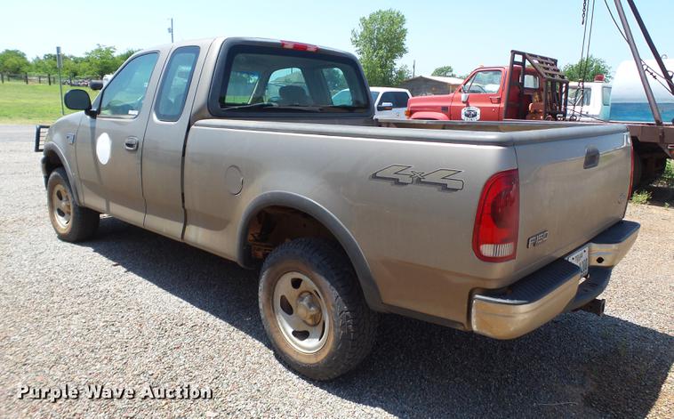 image for item EI9587 2001 Ford F150 SuperCab pickup truck