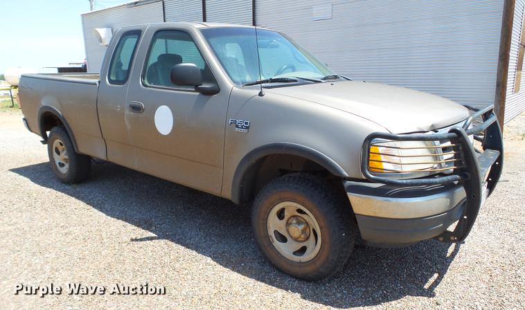 image for item EI9587 2001 Ford F150 SuperCab pickup truck