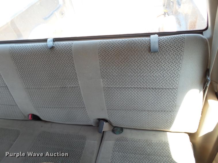 image for item EI9587 2001 Ford F150 SuperCab pickup truck