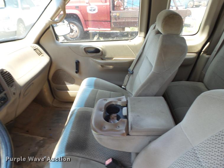 image for item EI9587 2001 Ford F150 SuperCab pickup truck