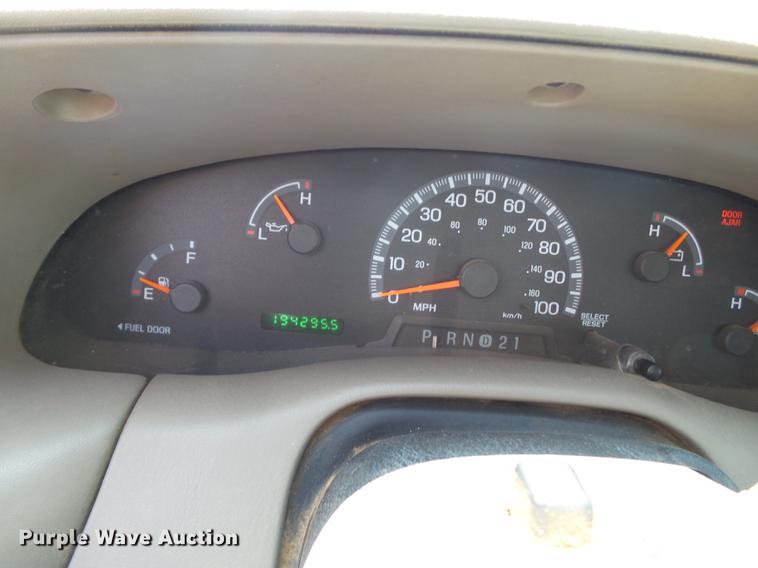 image for item EI9587 2001 Ford F150 SuperCab pickup truck