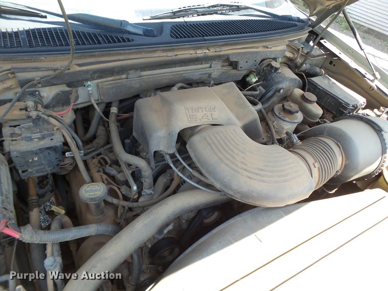 image for item EI9587 2001 Ford F150 SuperCab pickup truck