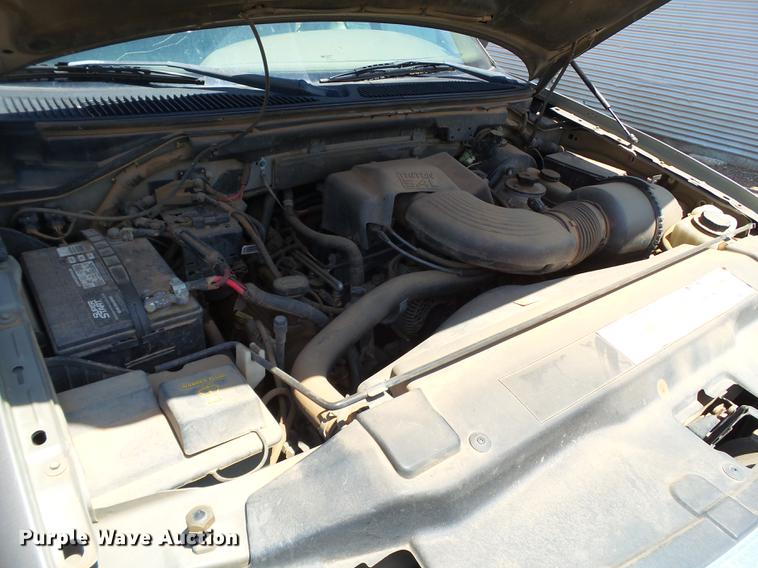 image for item EI9587 2001 Ford F150 SuperCab pickup truck