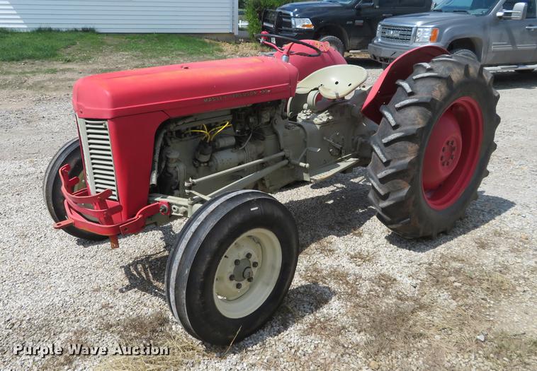 image for item EJ9607 Massey Ferguson 35 tractor