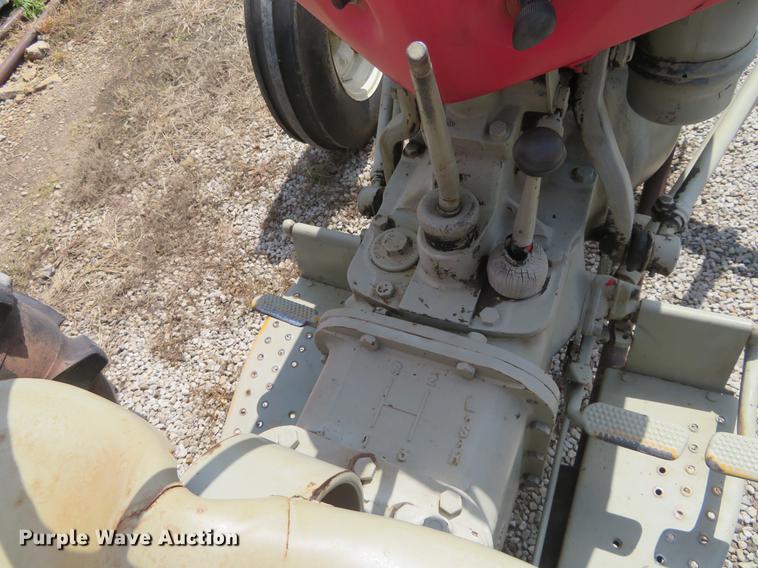 image for item EJ9607 Massey Ferguson 35 tractor