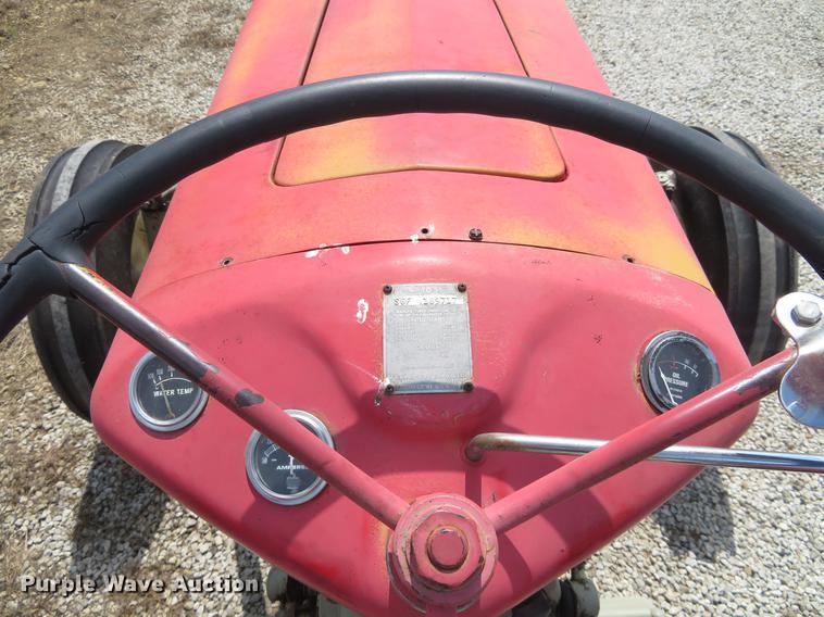 image for item EJ9607 Massey Ferguson 35 tractor
