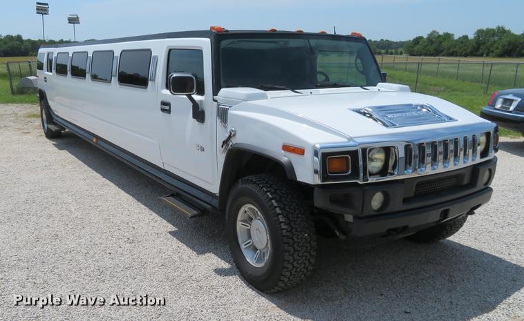 image for item EJ9614 2003 Hummer H2 limousine