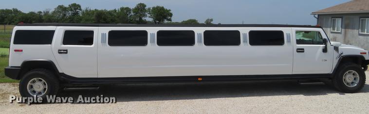 image for item EJ9614 2003 Hummer H2 limousine