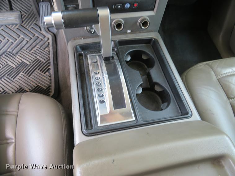 image for item EJ9614 2003 Hummer H2 limousine