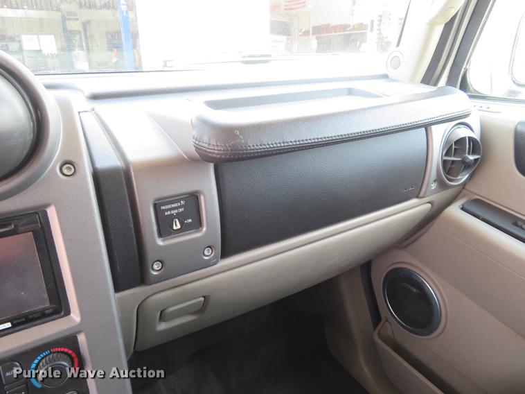 image for item EJ9614 2003 Hummer H2 limousine