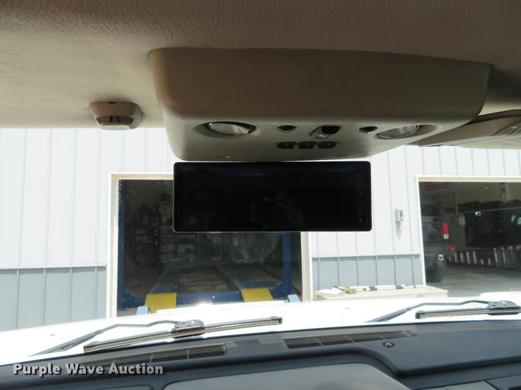 image for item EJ9614 2003 Hummer H2 limousine