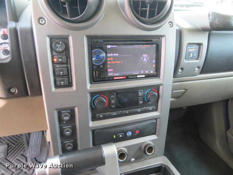 image for item EJ9614 2003 Hummer H2 limousine