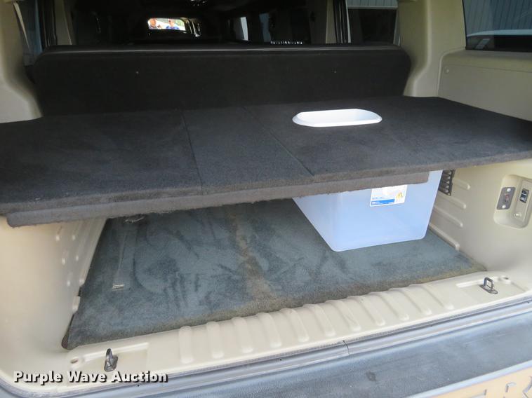image for item EJ9614 2003 Hummer H2 limousine