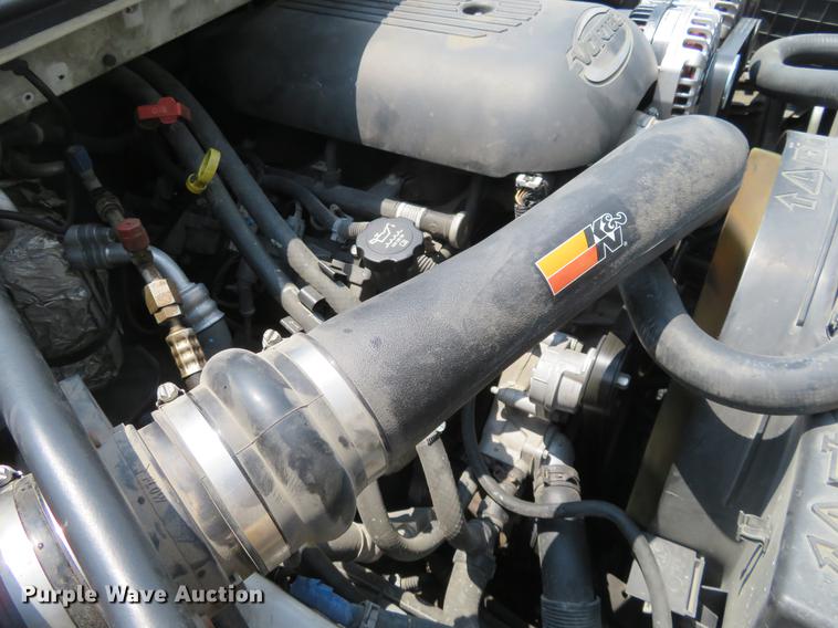 image for item EJ9614 2003 Hummer H2 limousine