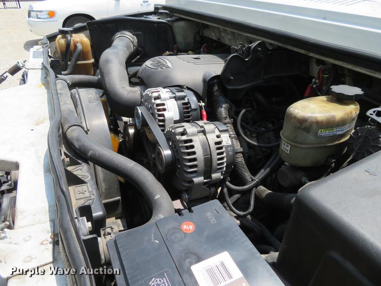 image for item EJ9614 2003 Hummer H2 limousine