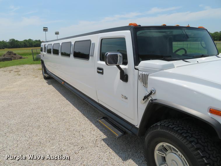 image for item EJ9614 2003 Hummer H2 limousine